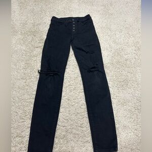 Black ripped Skinny Jeans